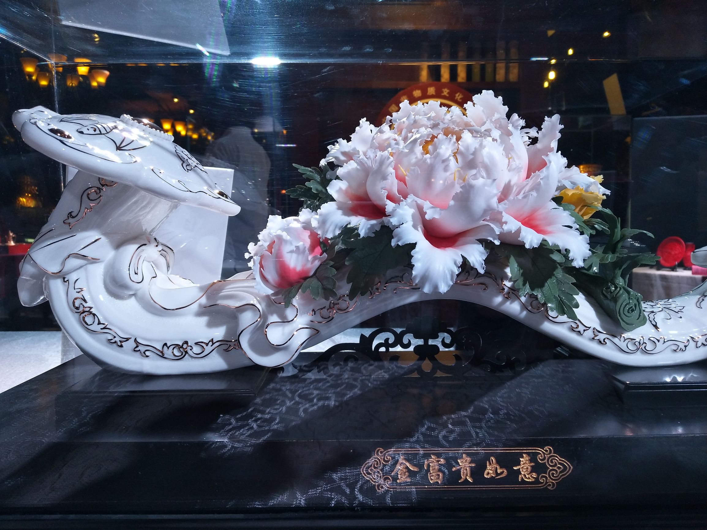 精美絕倫的工藝美術品