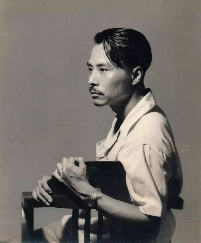 葉淺予中國(guó)畫研究院（中國(guó)國(guó)家畫院前身）第一屆副院長(zhǎng)、院委